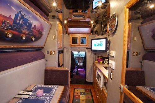 personalization of semi truck sleeper cab interior 